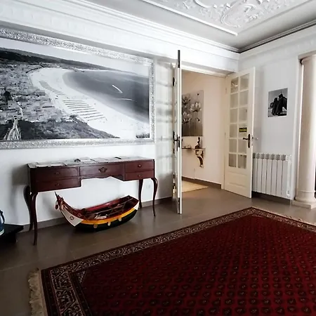 Pombinha Guest house Nazare